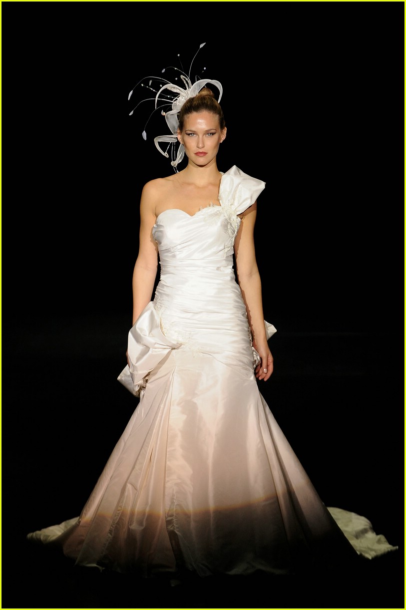 Bar Refaeli is a Beautiful Bride: Photo 1146401 | Bar Refaeli Pictures