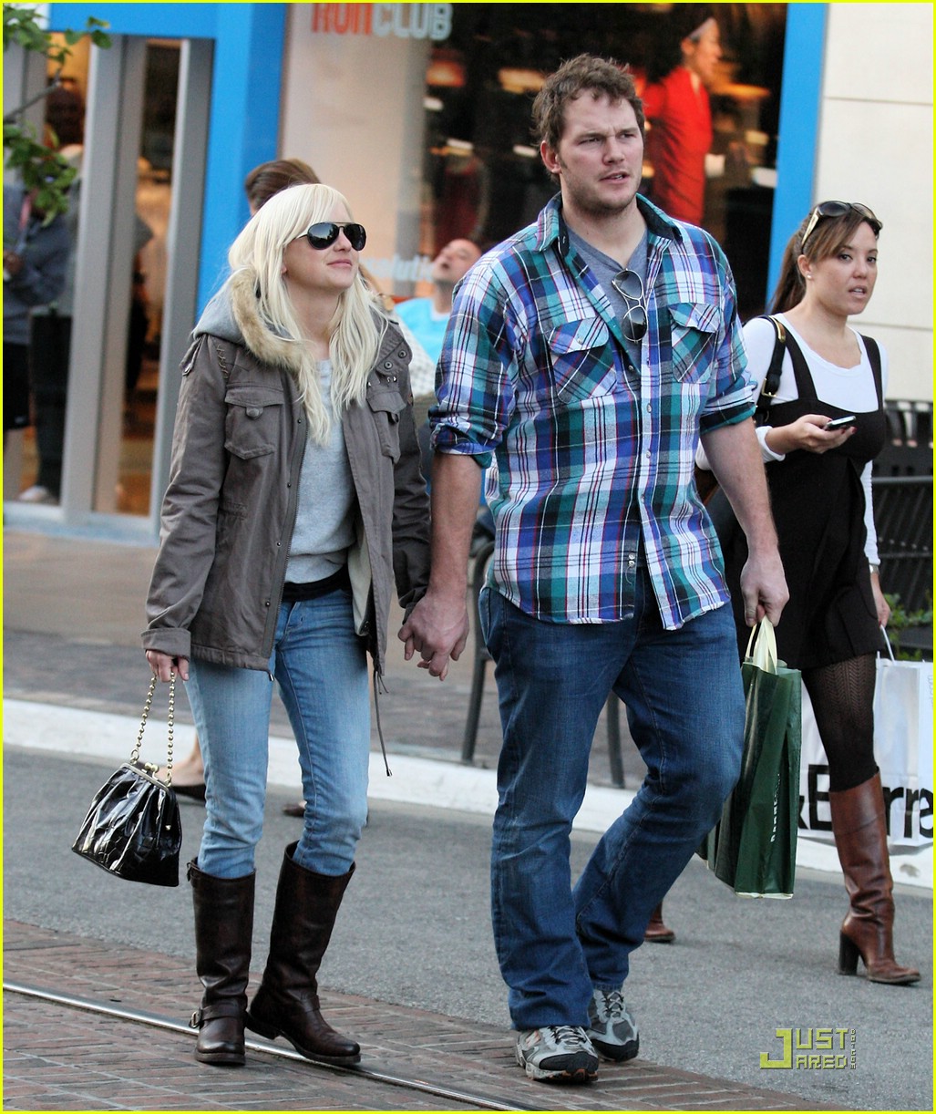 Anna Faris couple