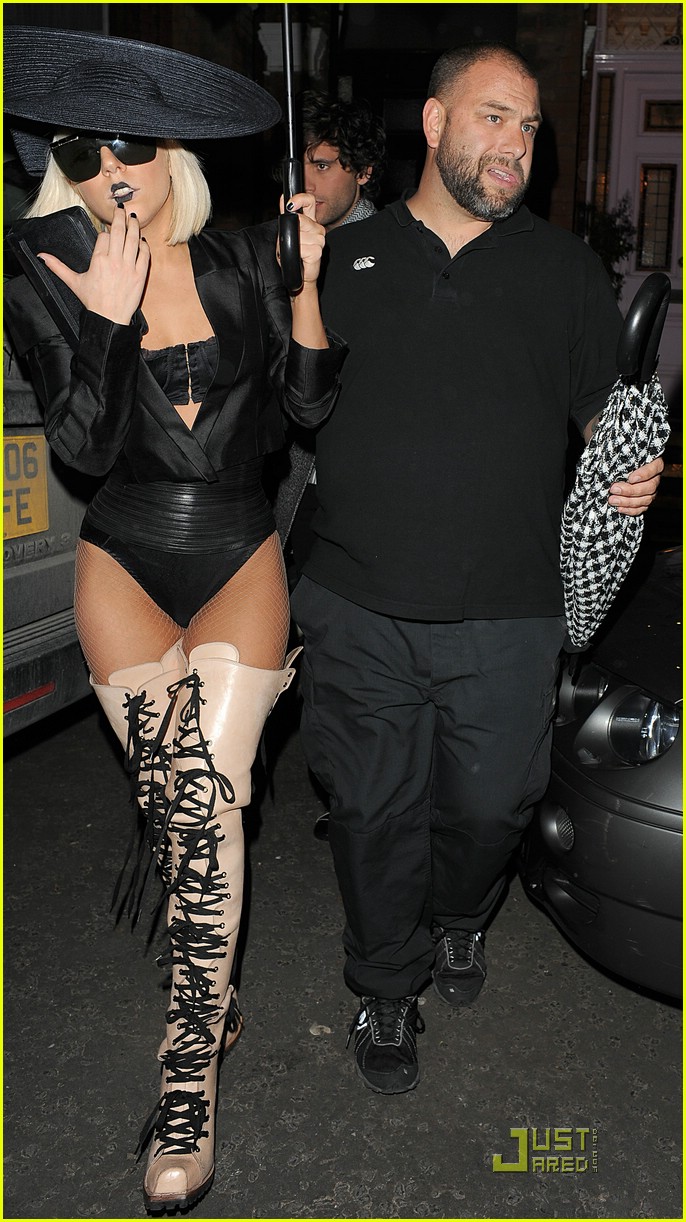 lady-gaga-cheeky-35.jpg