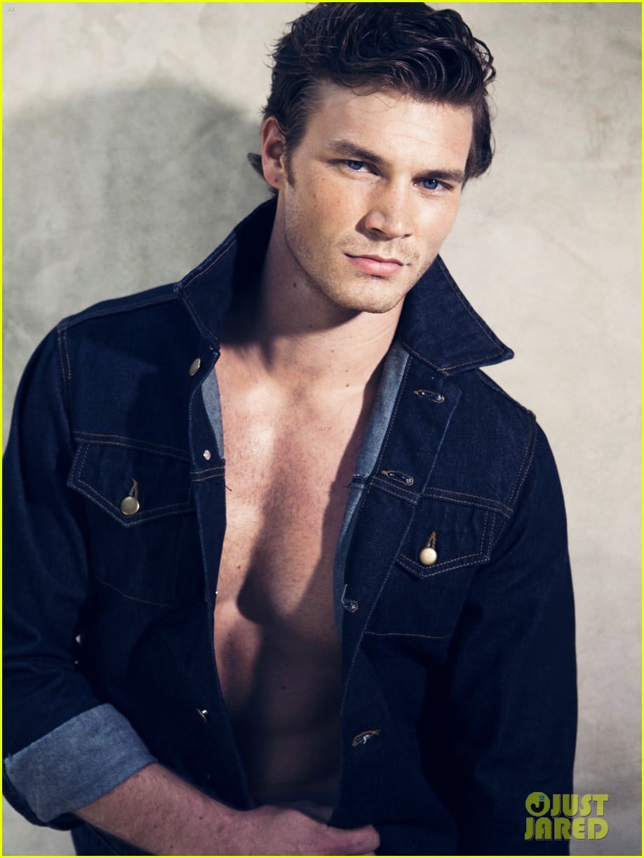 Derek Theler Photo Shoot Exclusive! Photo