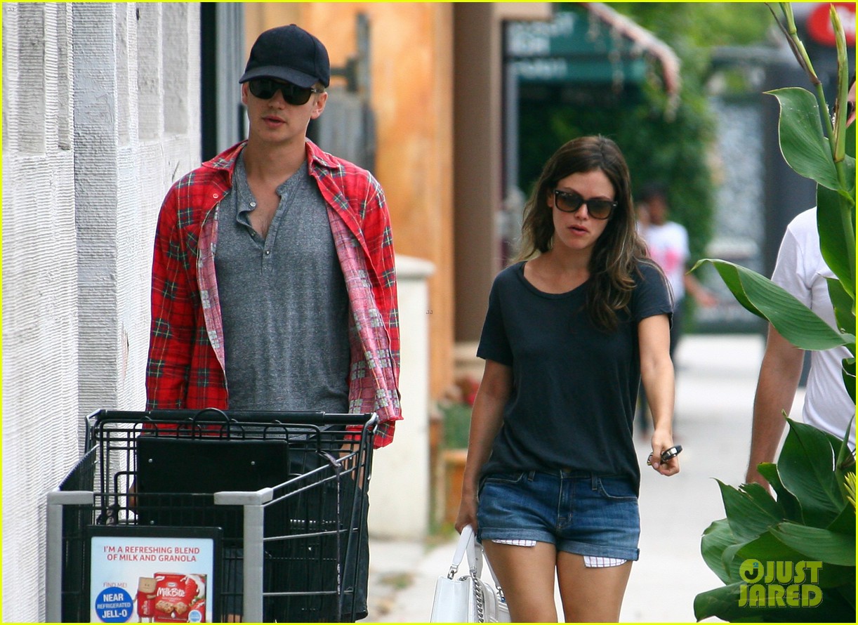 Hayden Christensen couple
