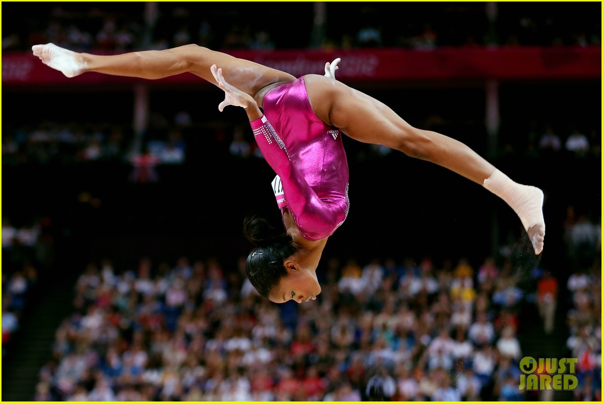 U.S. Olympian Gabby Douglas Wins Gold Medal in Gymnastics!: Photo 2695840 | 2012 ...1222 x 817