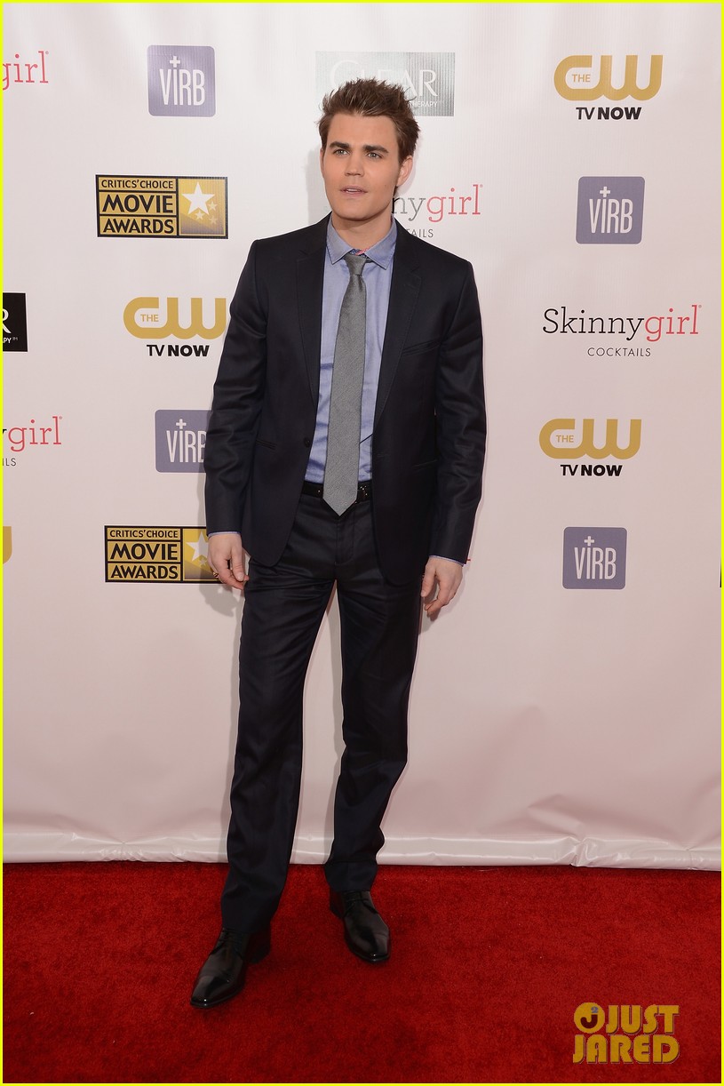 ian somerhalder nina dobrev critics choice awards 2013 13