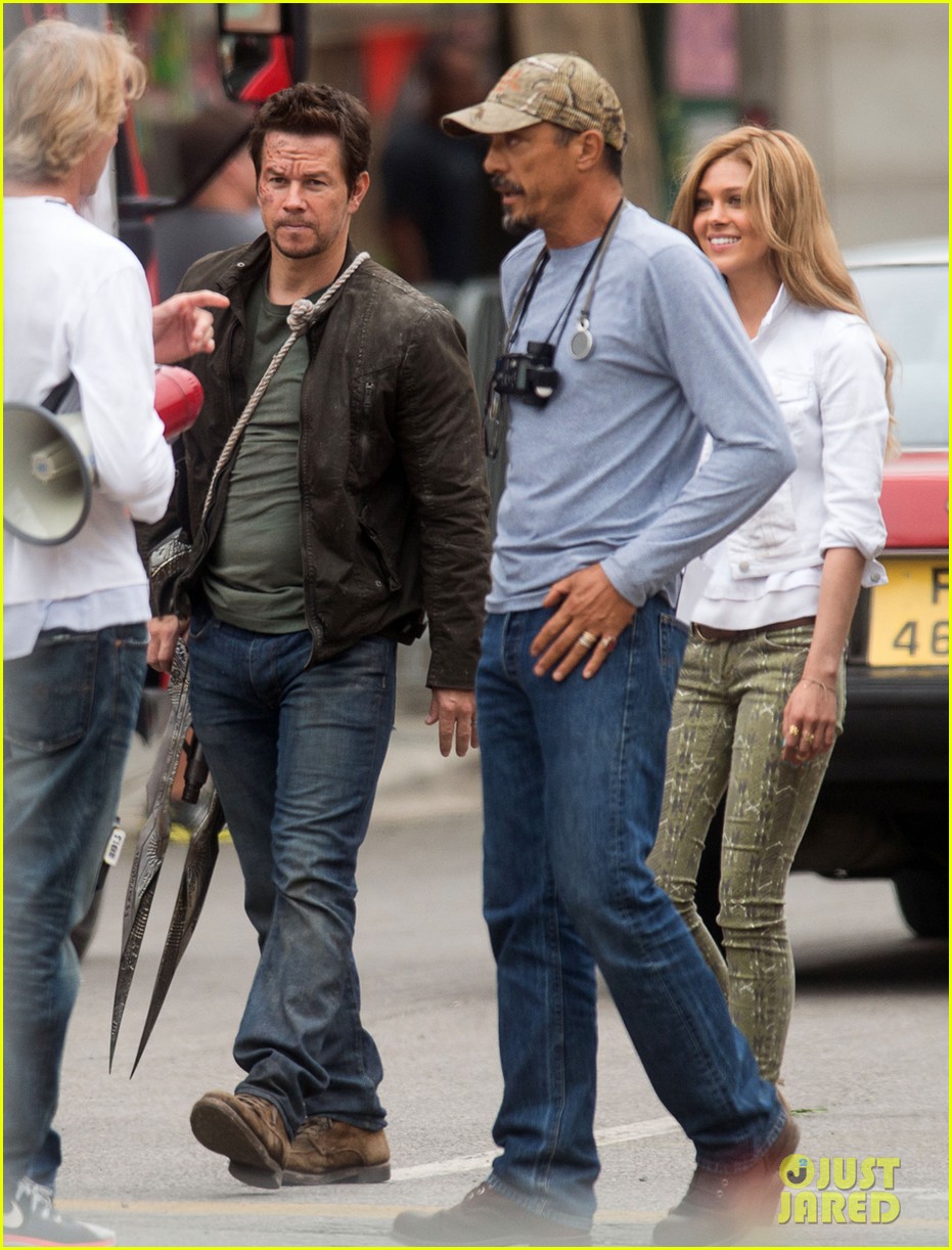 Mark Wahlberg & Nicola Peltz Film 'Transformers 4' with Jack Reynor