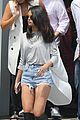 selena gomez gracias madre lunch 04