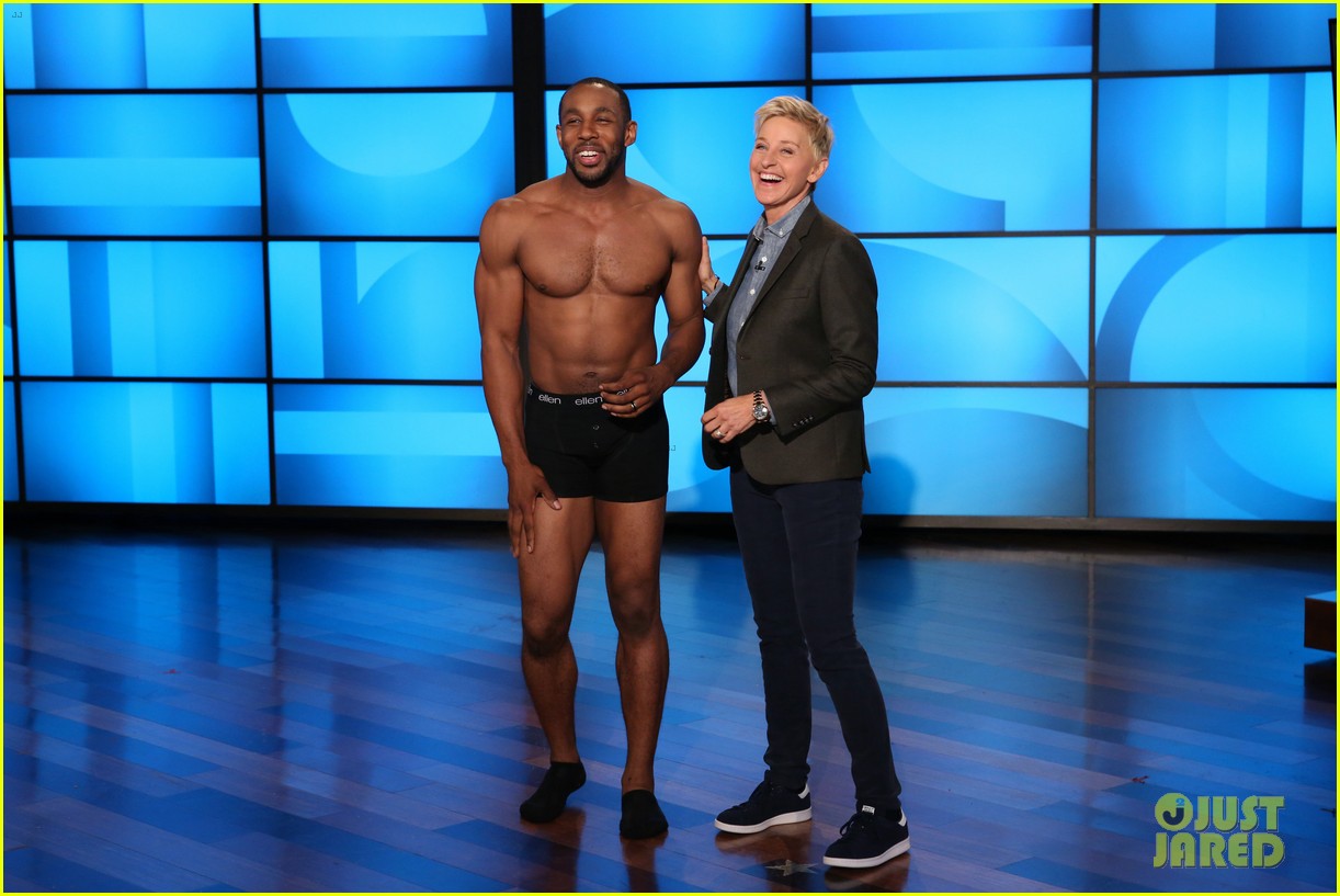 Does Michael Strahan have the ideal physique? - Bodybuilding.com Forums