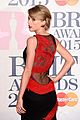 taylor swift brit awards 2015 red carpet 04