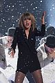 taylor swift brit awards 2015 performance 07