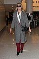 kate upton arrives at airport 03