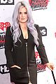 kelly osbourne iheartradio music awards 2016 red carpet 04