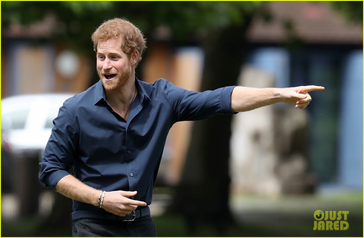 http://cdn04.cdn.justjared.com/wp-content/uploads/2017/07/harry-games/prince-harry-fit-and-fed-games-07.jpg