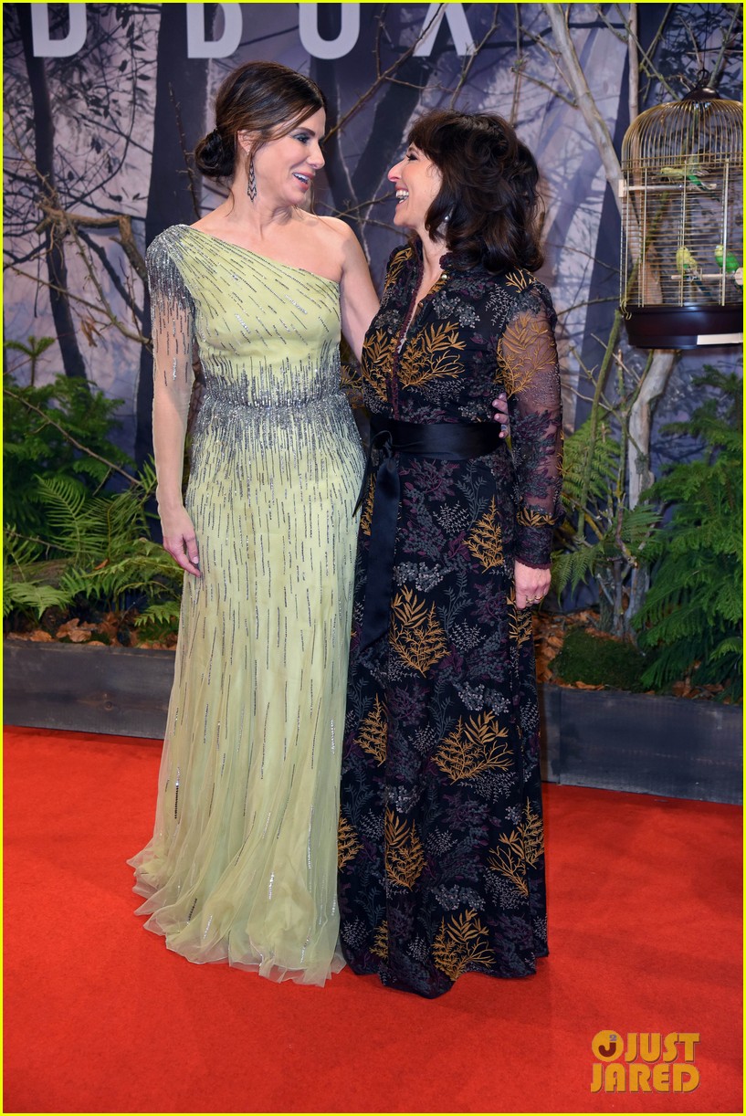 sandra bullock bird box premiere