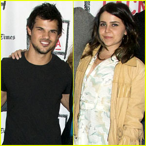 Taylor Lautner: 'Boogie Nights' Live Read with Mae Whitman!