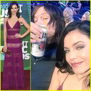 Keith Urban Gets Wife Nicole Kidman S Support At Cmt Music