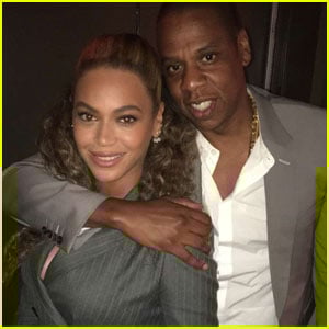 Beyonce &amp; Jay Z Rock Matching Suits for 'Hands of Stone' Premiere