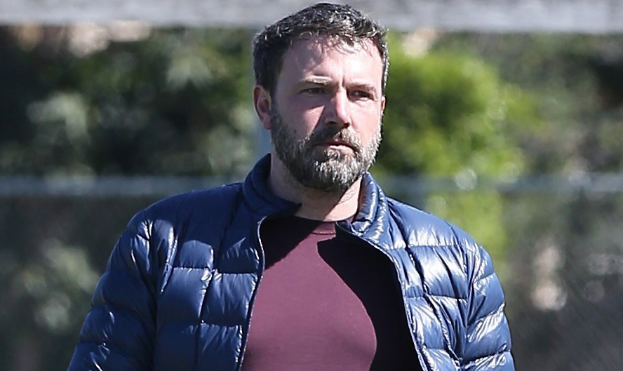 Ben Affleck Takes His Daughter to Soccer Practice