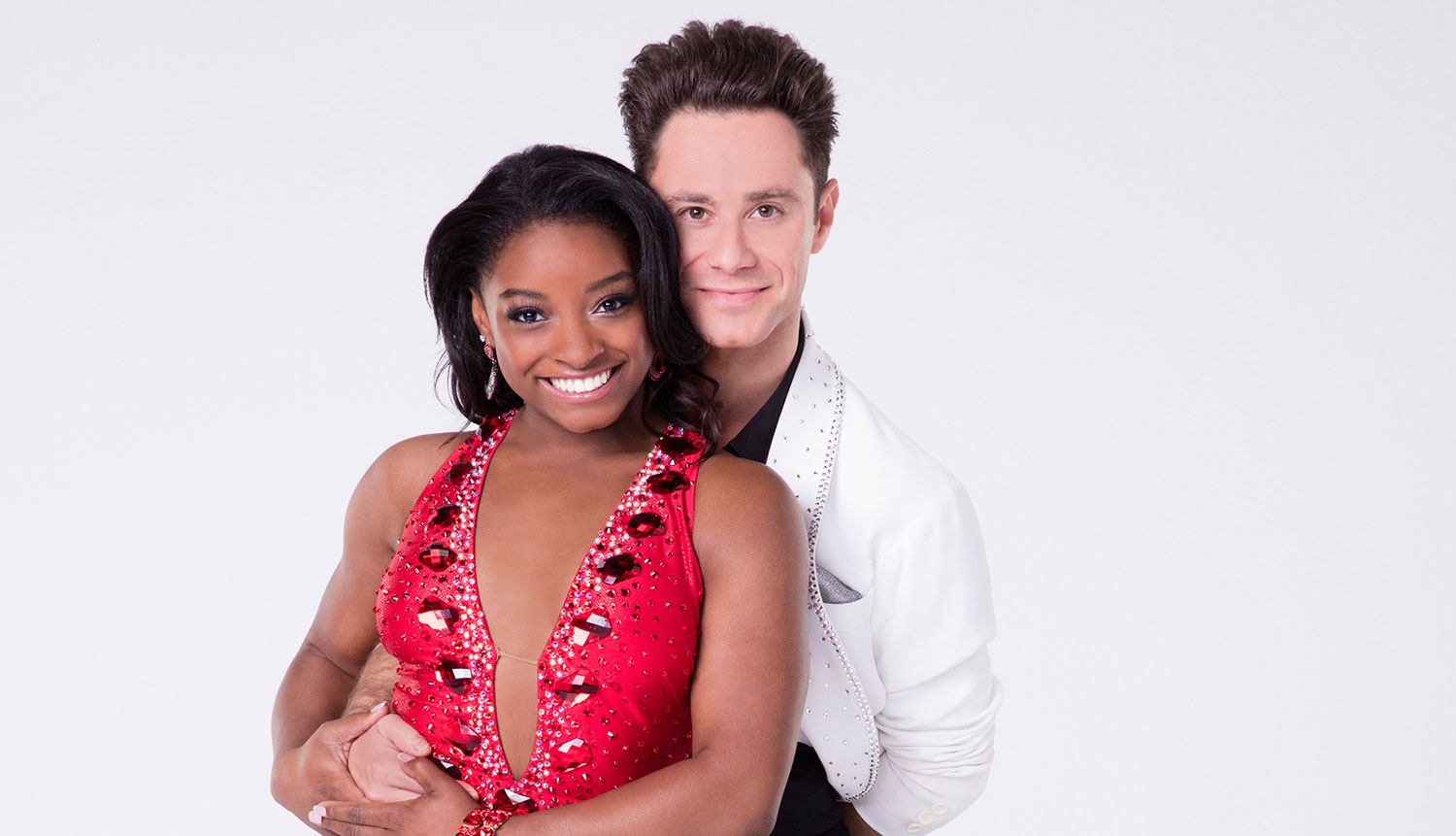 Simone Biles & Sasha Farber Channel 'Moana' on 'DWTS' With Help From Auli'i Cravalho
