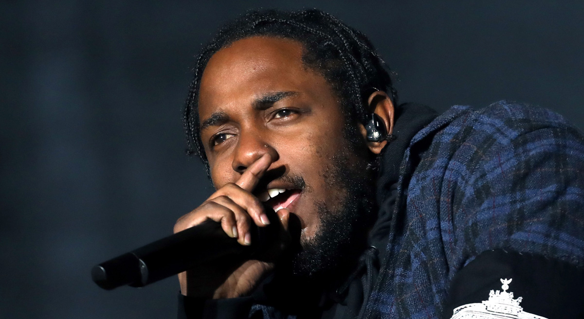 Kendrick Lamar Announces Album 'Damn.,' Track Listing Reveals Surprise Collaborations!