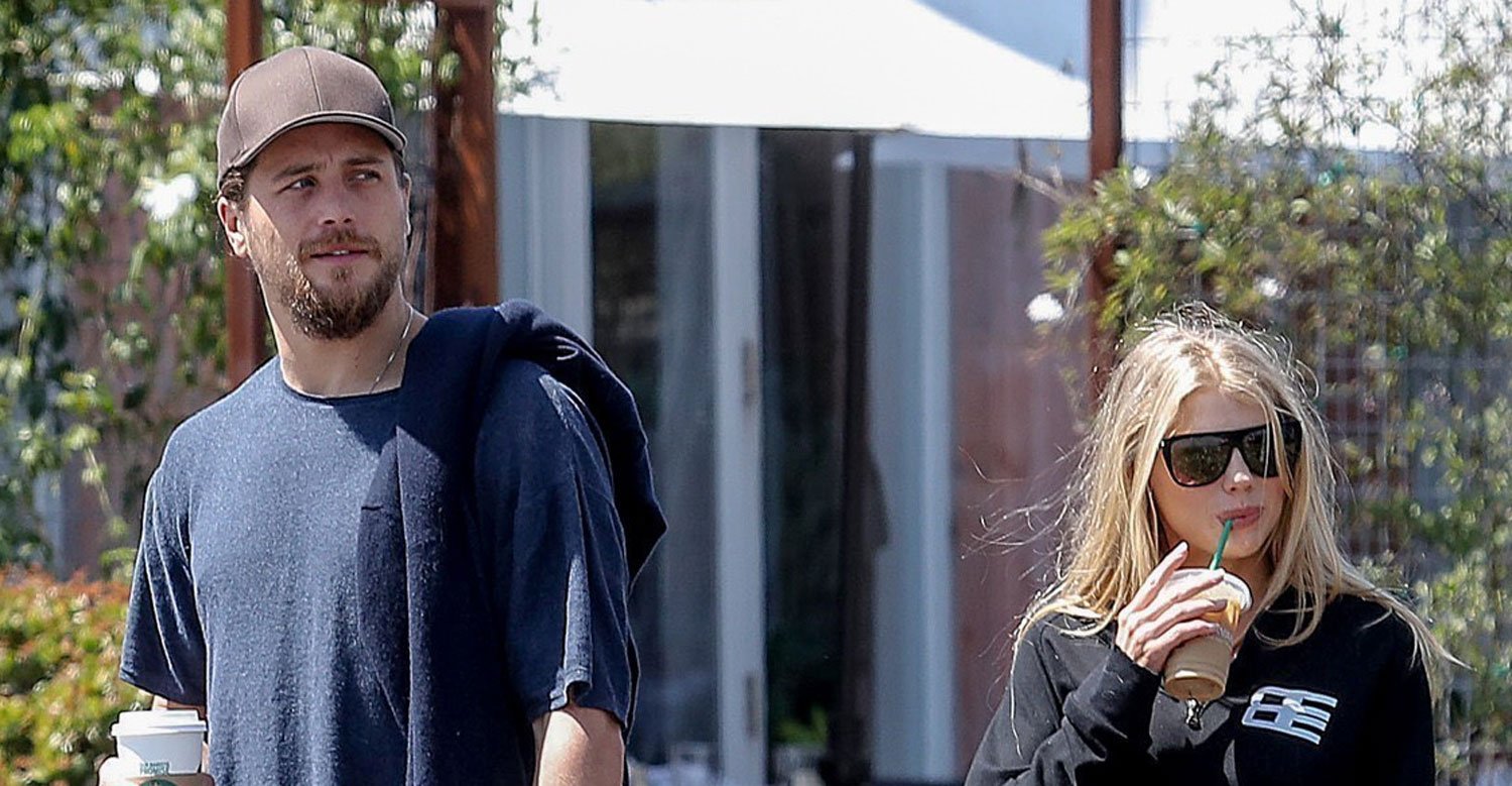Charlotte McKinney & Ben Robson Grab Breakfast Together in Malibu
