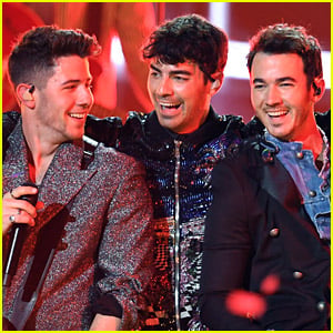 Jonas Brothers Release New Song with Marshmello, 'Leave Before You Love Me' - Listen Now!