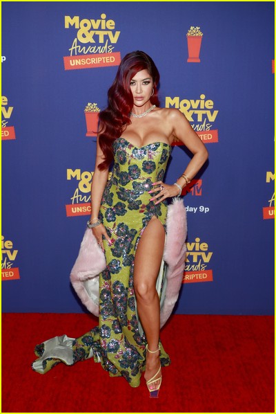 Kim Lee on red carpet at the MTV Movie and TV Awards Unscripted